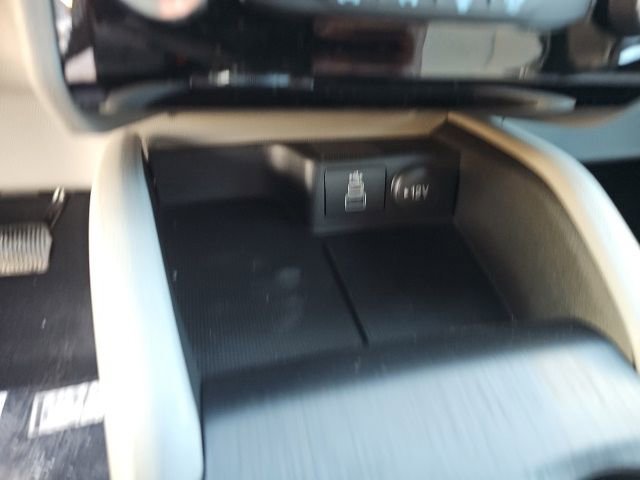 New 2025 Ford Escape Active w/ Tech Pack #1 image 24