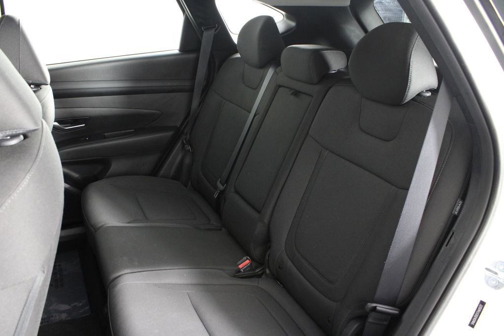 Certified 2026 Hyundai Tucson SE FWD image 17