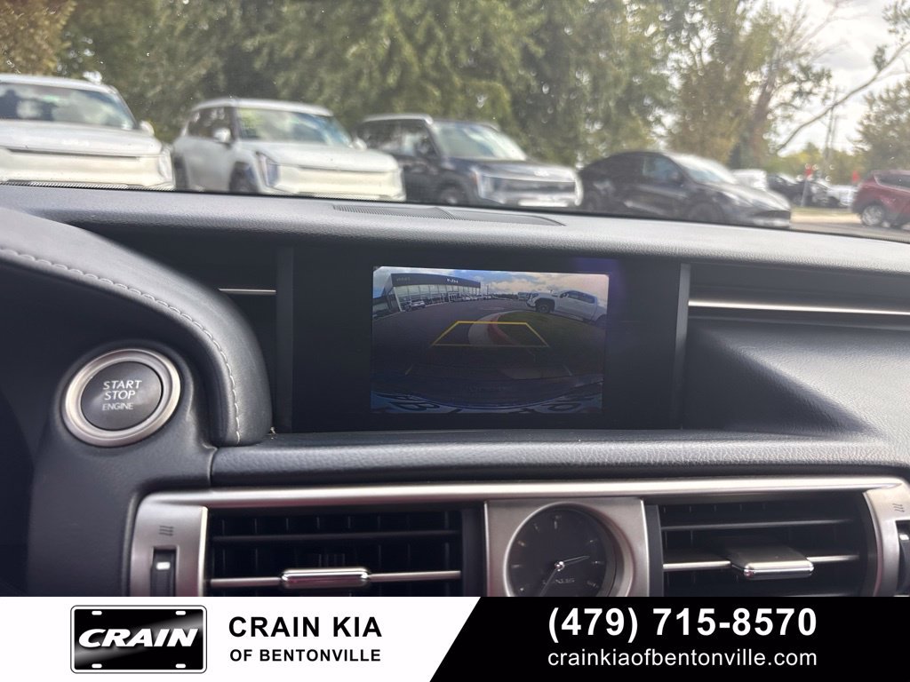 Used 2016 Lexus IS 200t RWD image 15