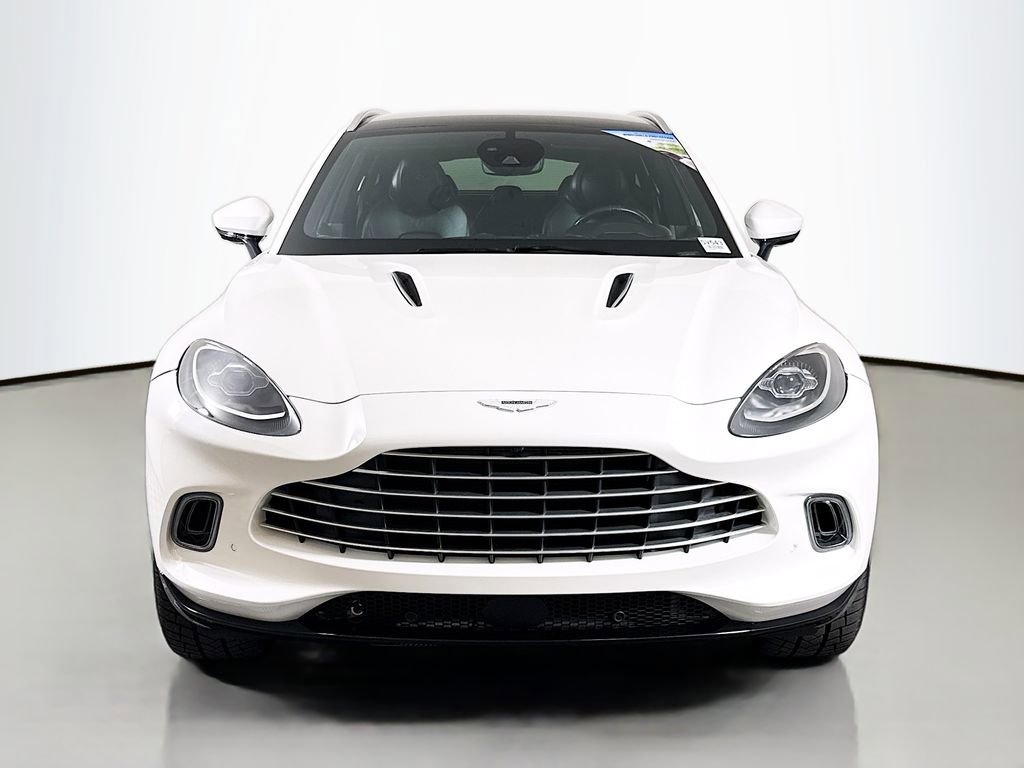 Used 2021 Aston Martin DBX video 2