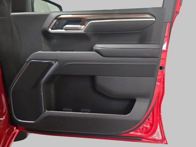 New 2026 Chevrolet Silverado 1500 LT AWD/4WD image 11