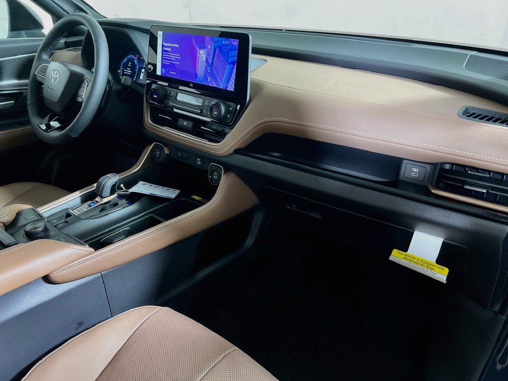 New 2026 Toyota Grand Highlander AWD Hybrid image 22