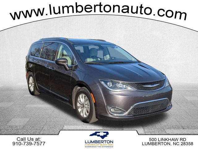 Used 2018 Chrysler Pacifica Touring-L Plus FWD image 1