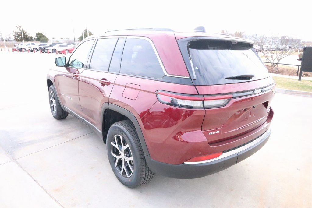 New 2025 Jeep Grand Cherokee Limited w/ Luxury Tech Group II AWD/4WD image 23