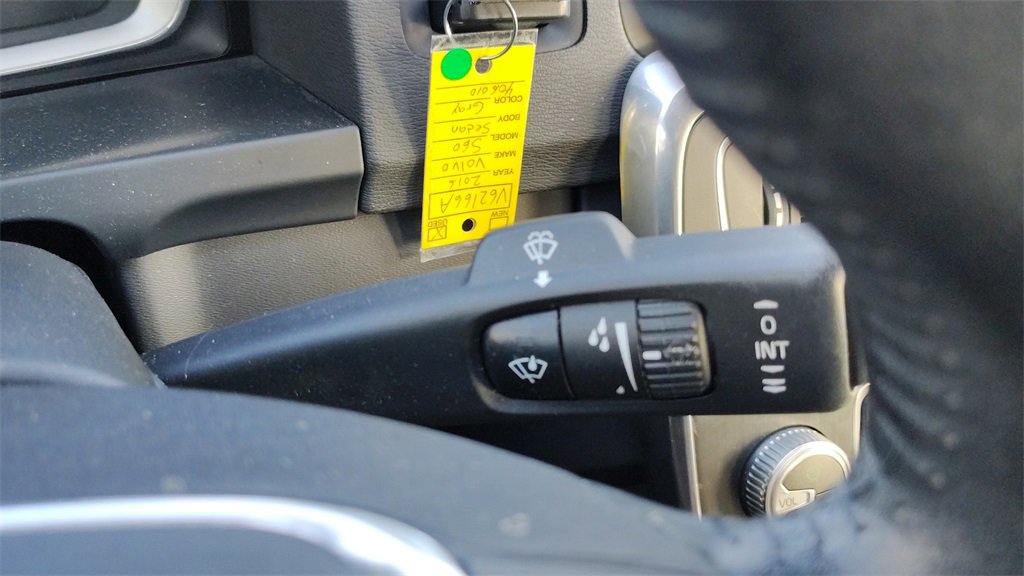 Used 2016 Volvo S60 T5 Premier image 17