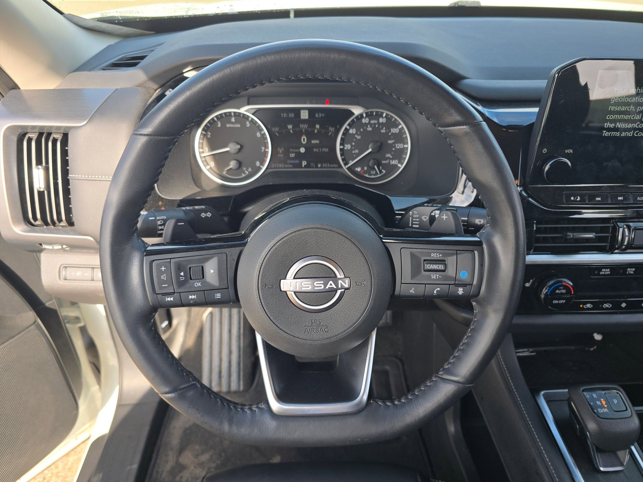 Used 2024 Nissan Pathfinder SL image 14