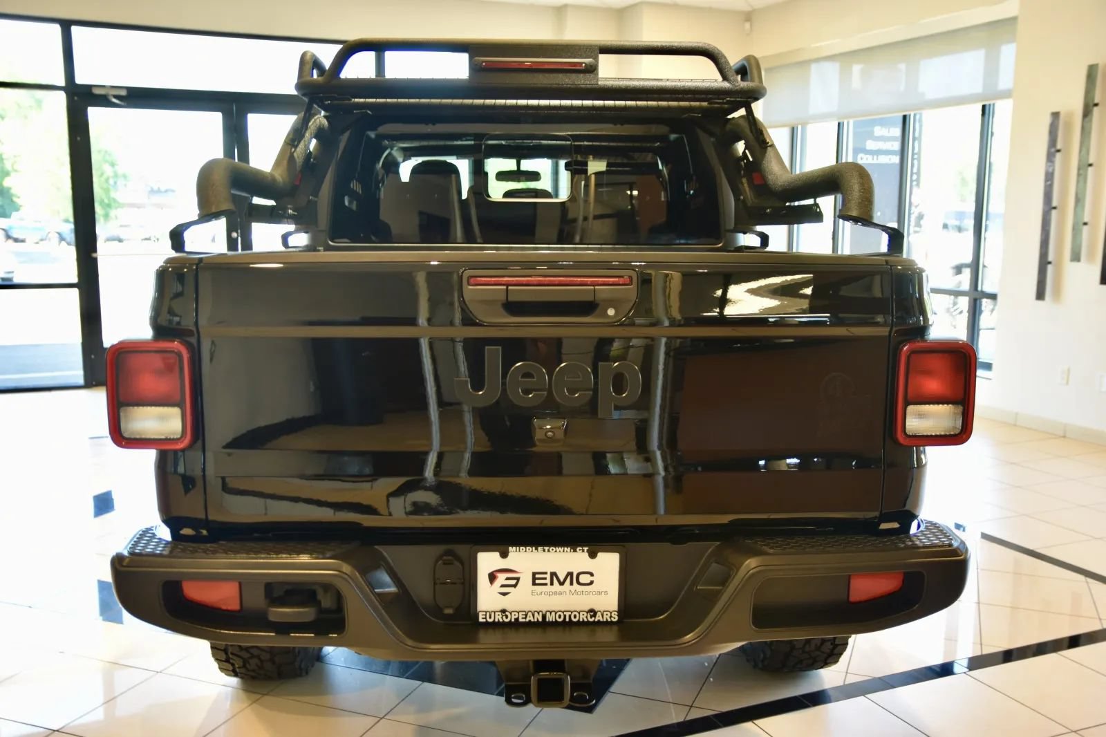 Used 2021 Jeep Gladiator Sport AWD/4WD image 5