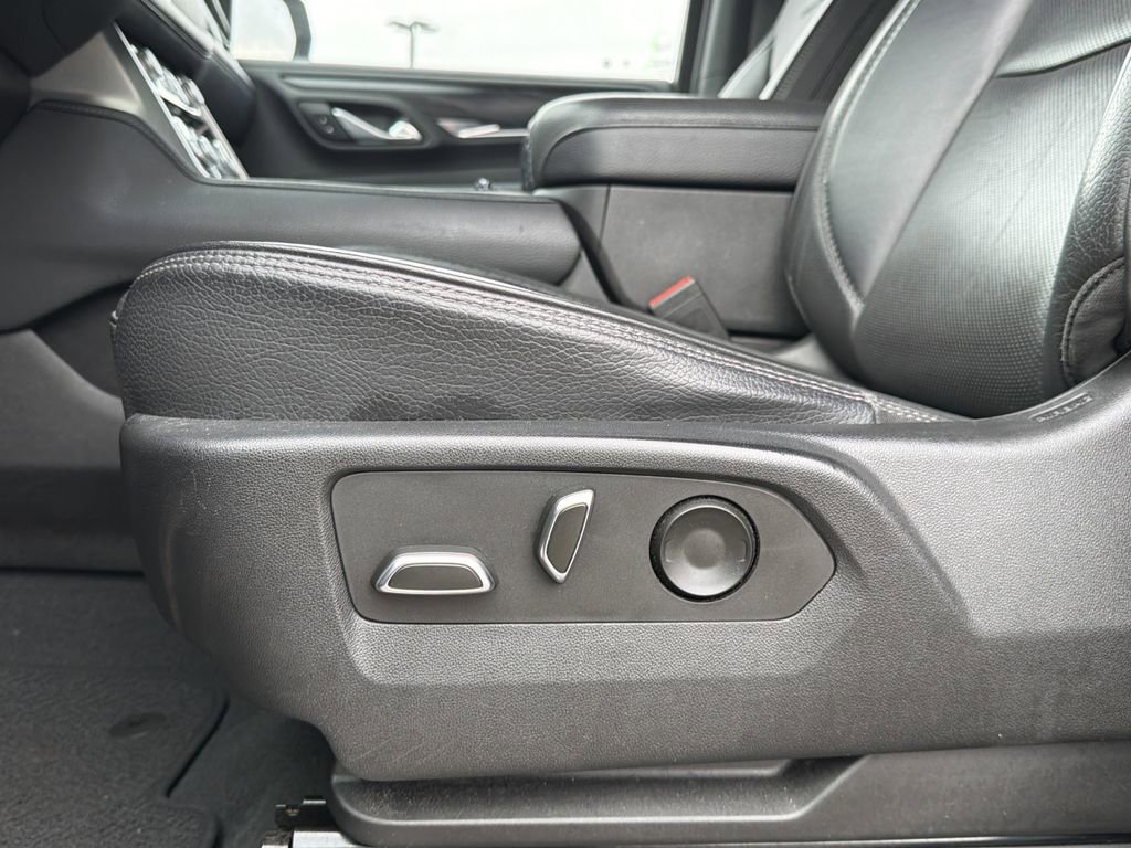 Used 2023 GMC Yukon Denali image 24