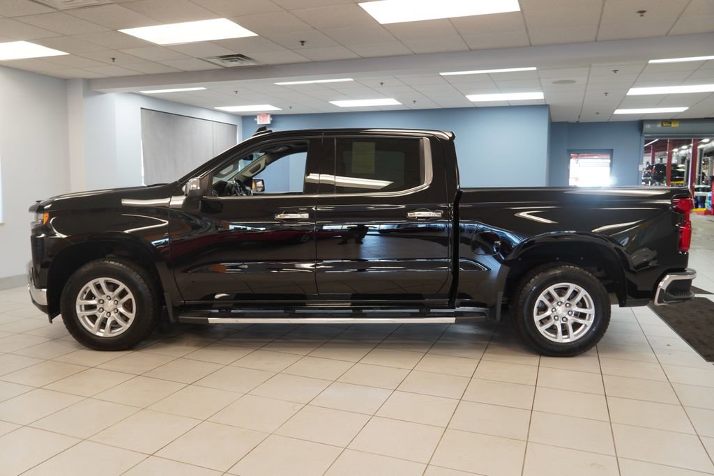Used 2019 Chevrolet Silverado 1500 LTZ w/ LTZ Convenience Package AWD/4WD image 2