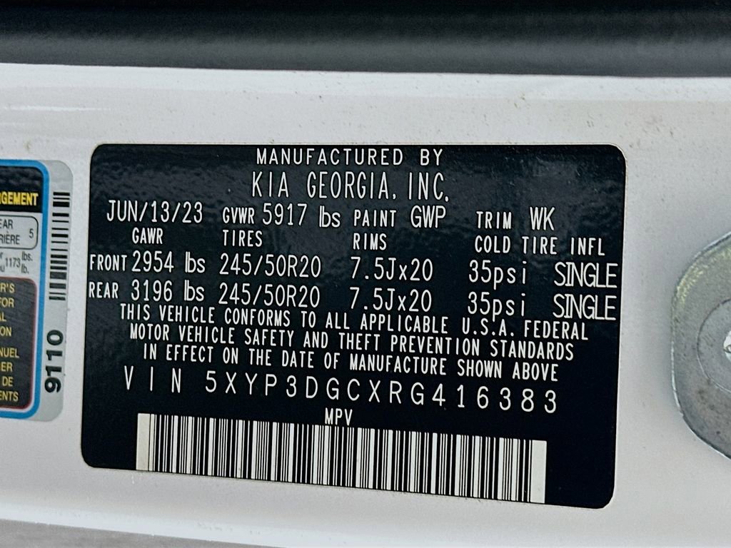 Used 2024 Kia Telluride EX w/ EX Captain's Chair Package image 36