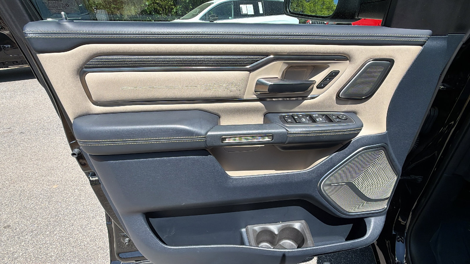 Used 2020 RAM 1500 Limited AWD/4WD image 14