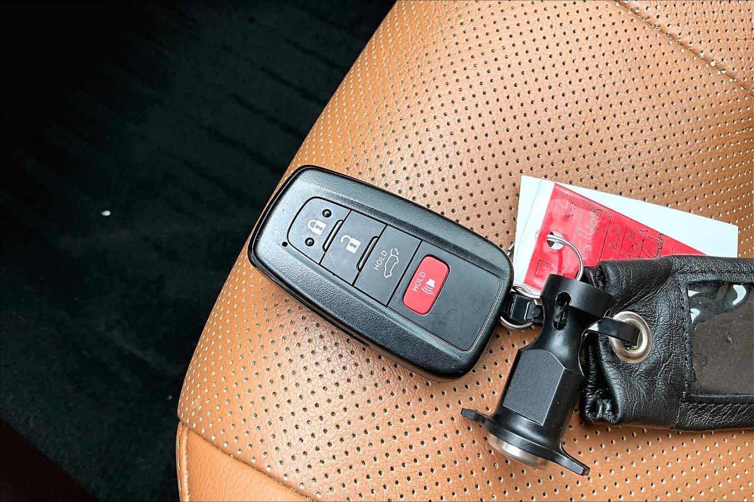Used 2020 Toyota Highlander Platinum AWD/4WD image 15