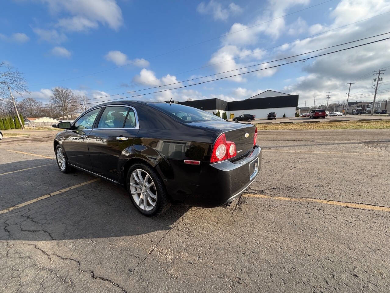 Used 2009 Chevrolet Malibu LTZ image 4
