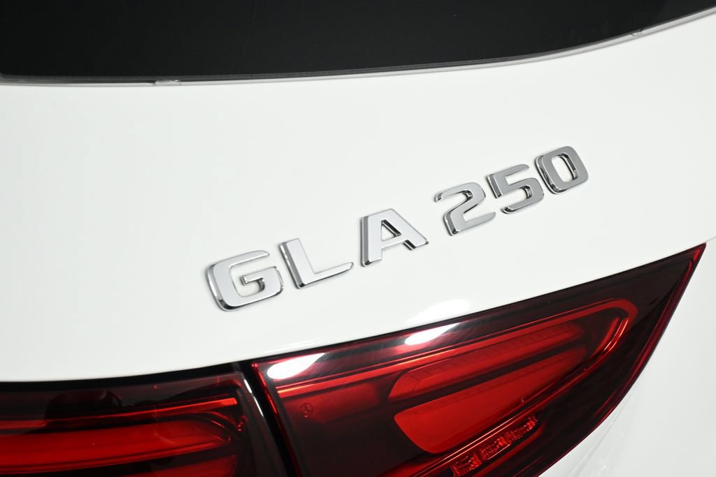 Certified 2026 Mercedes-Benz GLA 250 image 28