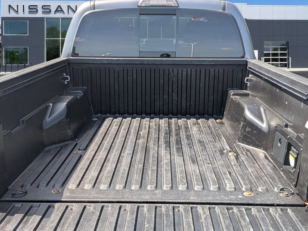 Used 2019 Toyota Tacoma TRD Sport AWD/4WD image 26