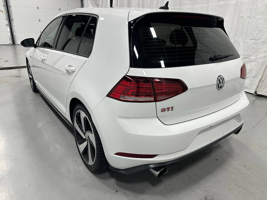 Used 2020 Volkswagen GTI SE FWD image 5