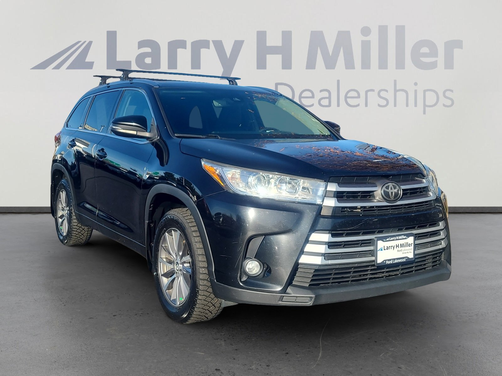 Used 2018 Toyota Highlander XLE image 7