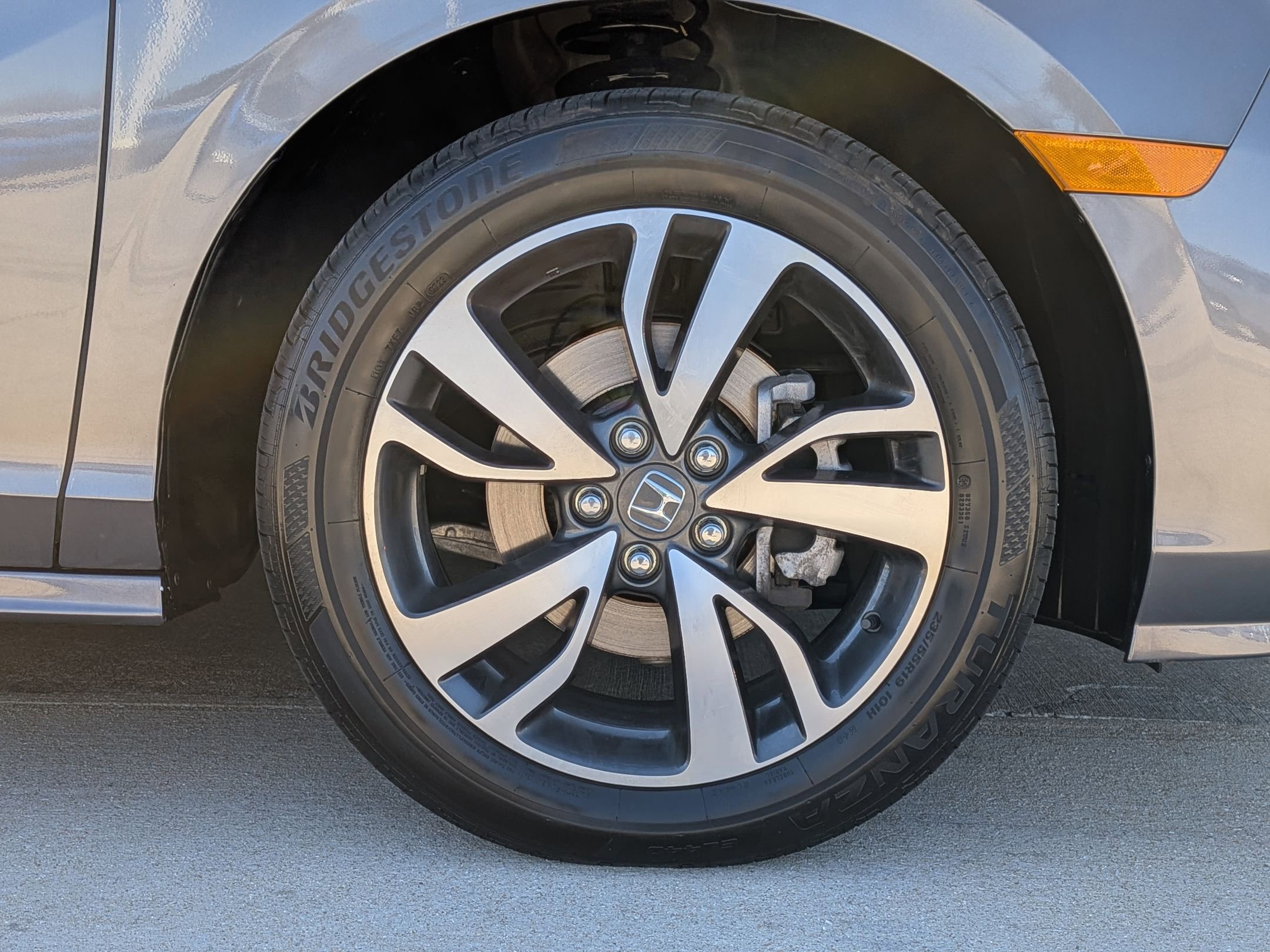 Certified 2023 Honda Odyssey Touring image 37