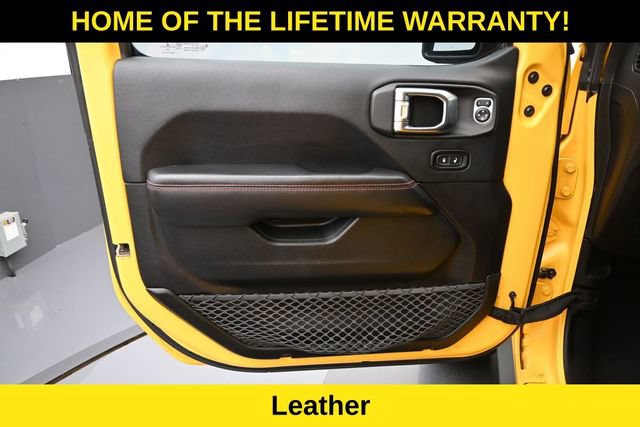 Used 2018 Jeep Wrangler Unlimited Rubicon w/ Cold Weather Group AWD/4WD image 11