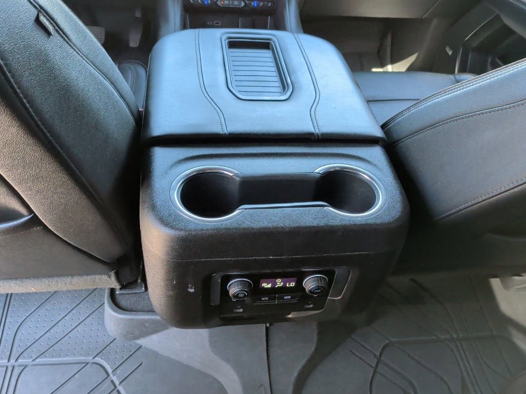 Used 2023 Chevrolet Tahoe High Country RWD image 36