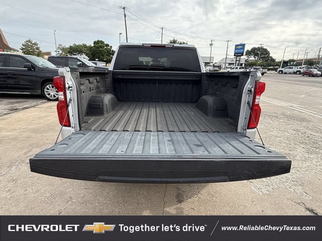 Used 2020 Chevrolet Silverado 1500 Custom w/ Custom Value Package AWD/4WD image 29