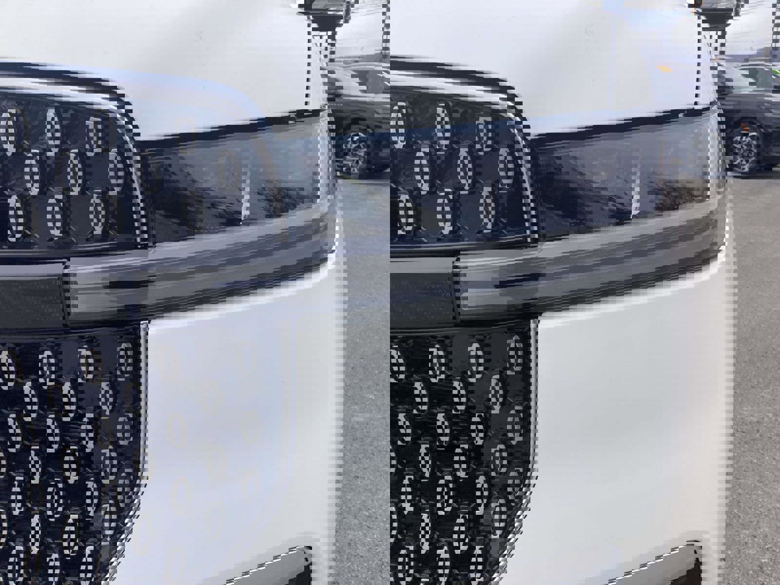 New 2025 Lincoln Navigator Reserve image 11