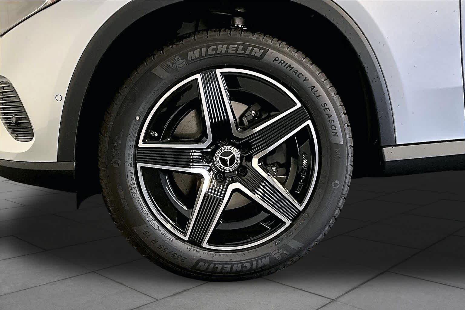 New 2027 Mercedes-Benz GLC 300 4MATIC image 17