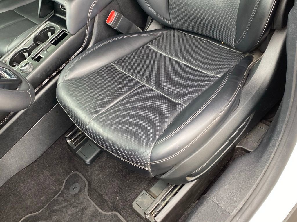 Used 2022 Lincoln Corsair AWD w/ Equipment Group 101A image 24