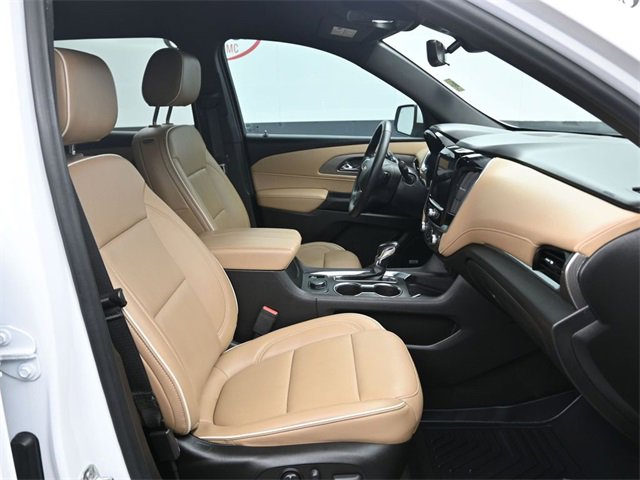 Used 2022 Chevrolet Traverse Premier image 9