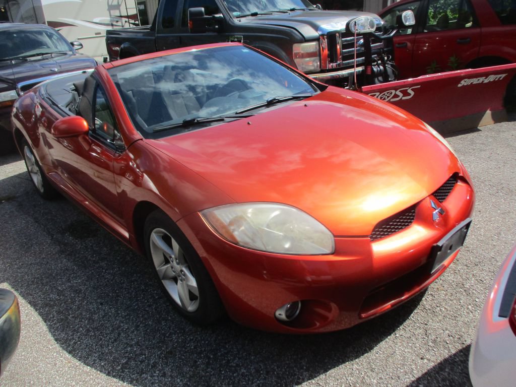 Used 2008 Mitsubishi Eclipse GS FWD image 2