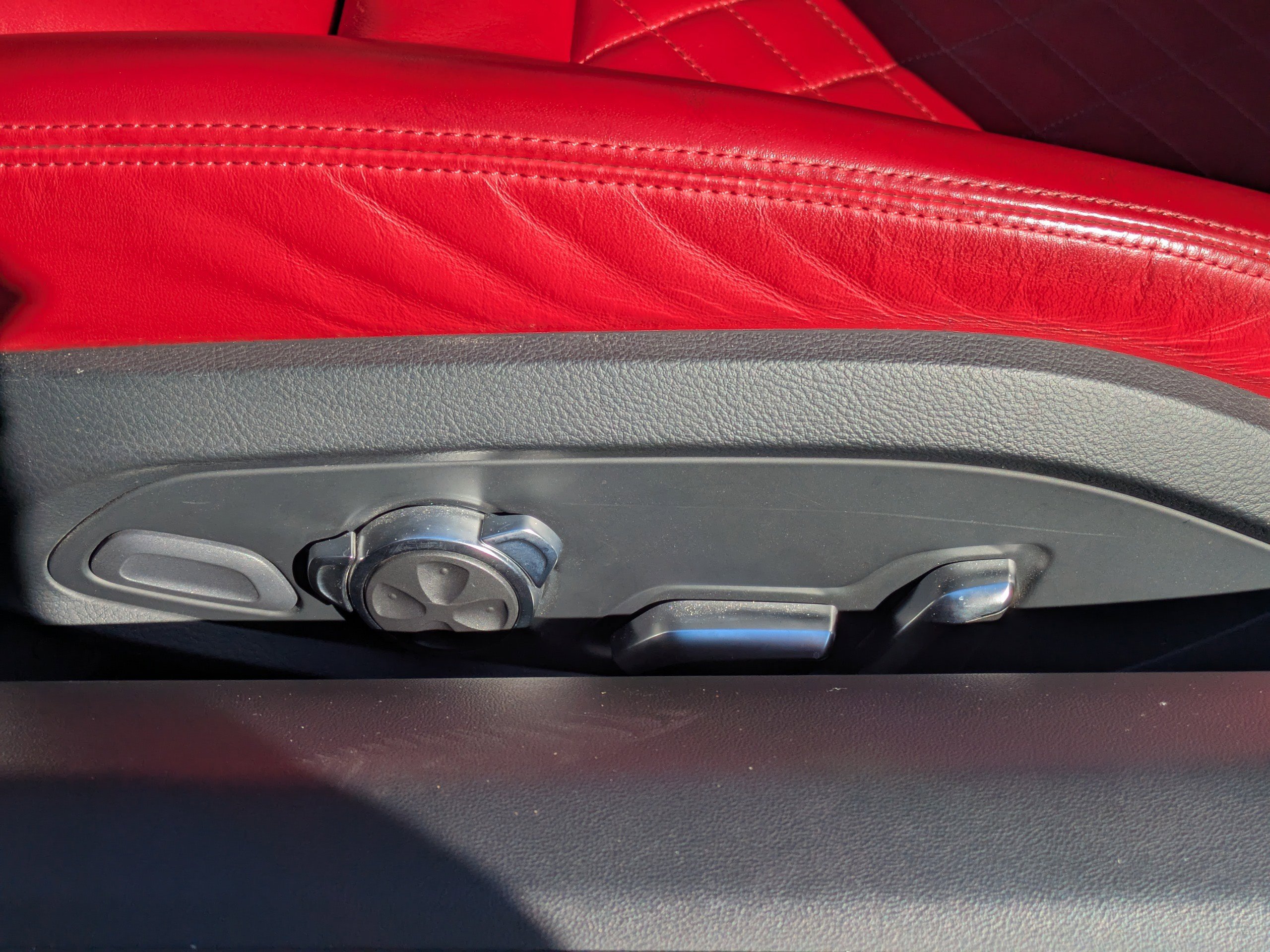 Used 2017 Audi R8 V10 w/ Carbon Exterior Package image 21