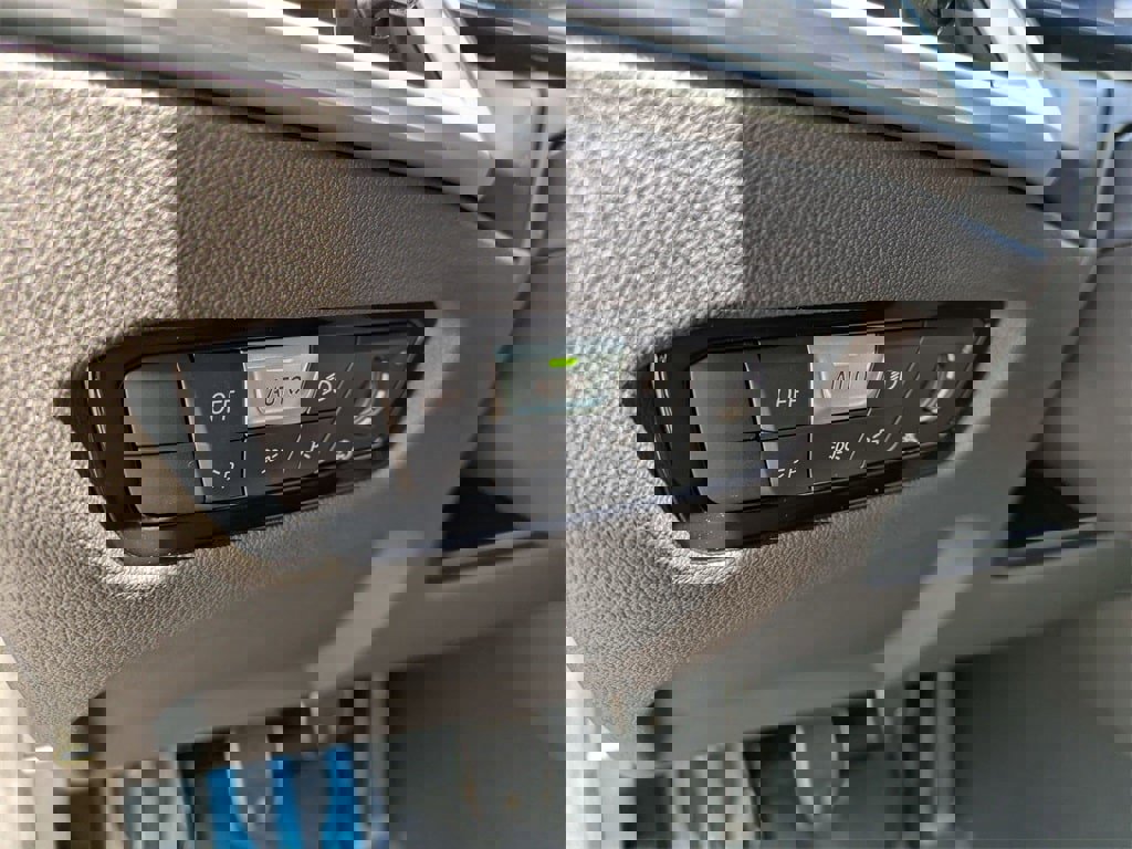 New 2025 BMW M2 w/ Lighting Package image 20