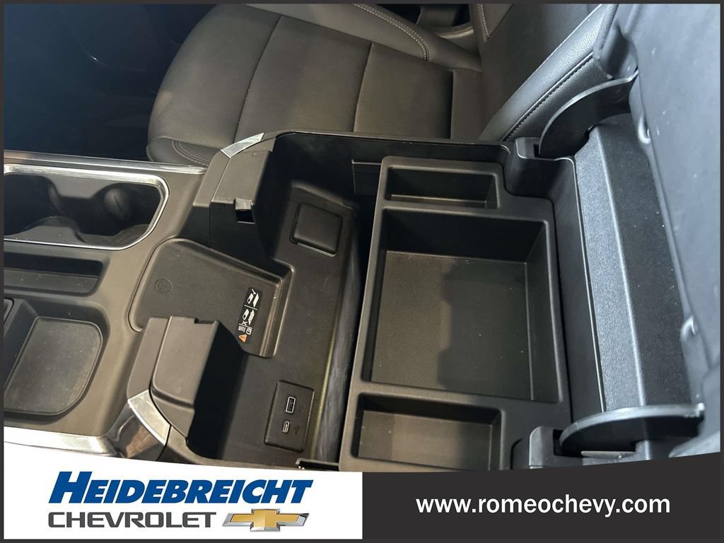 Certified 2022 Chevrolet Silverado 1500 LTZ w/ Technology Package AWD/4WD image 30