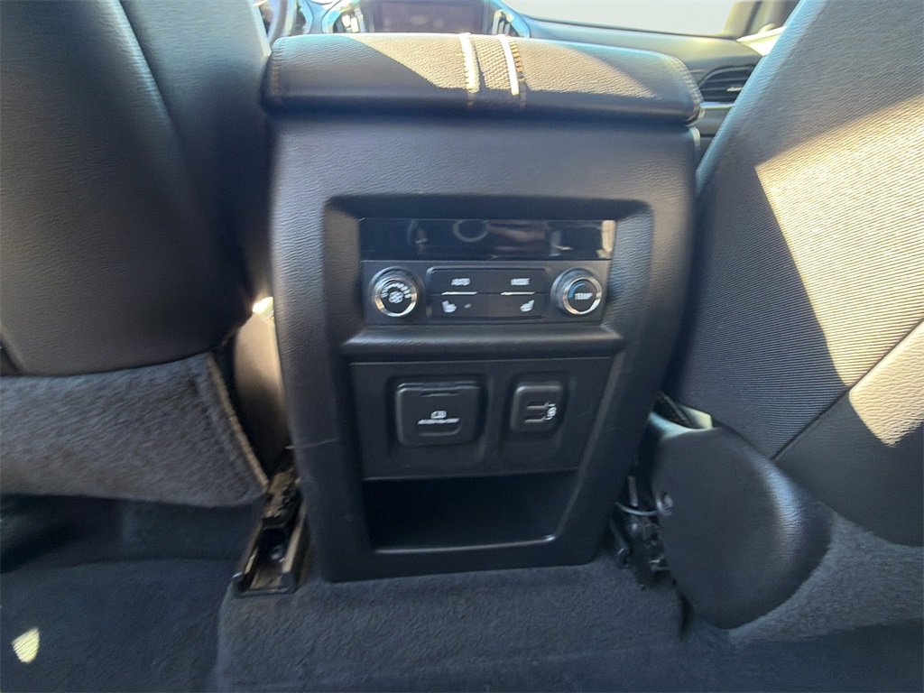 Used 2019 Chevrolet Traverse Premier w/ Redline Edition image 25