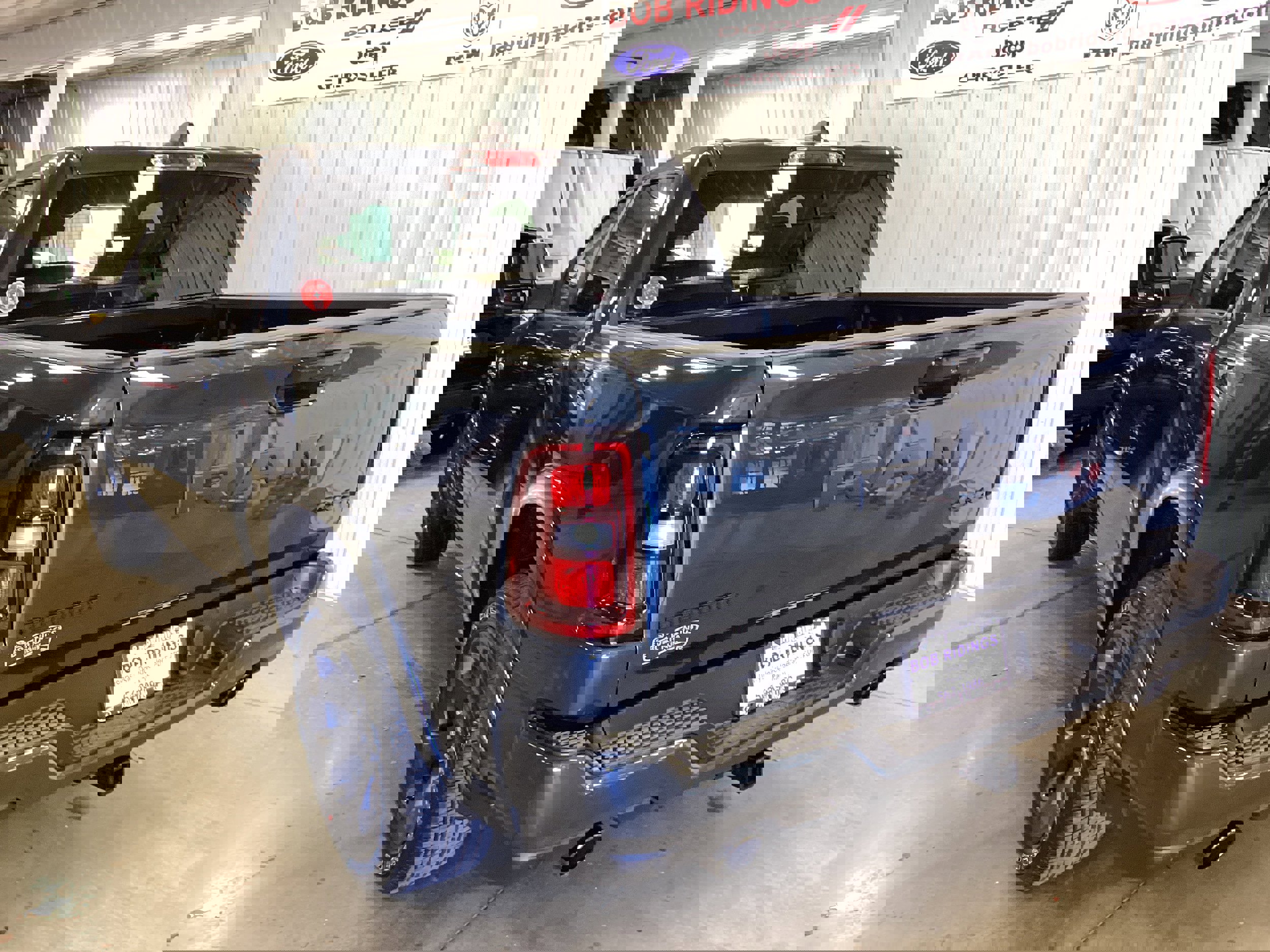 New 2026 RAM 1500 Big Horn w/ Night Edition image 3