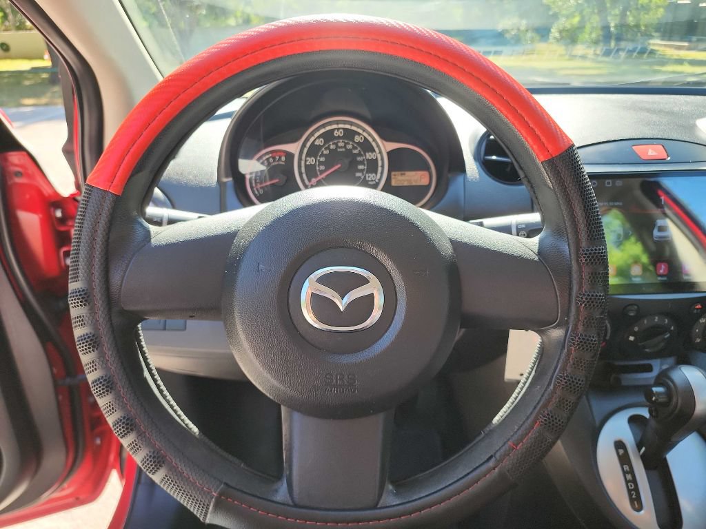 Used 2011 MAZDA MAZDA2 Sport FWD image 15