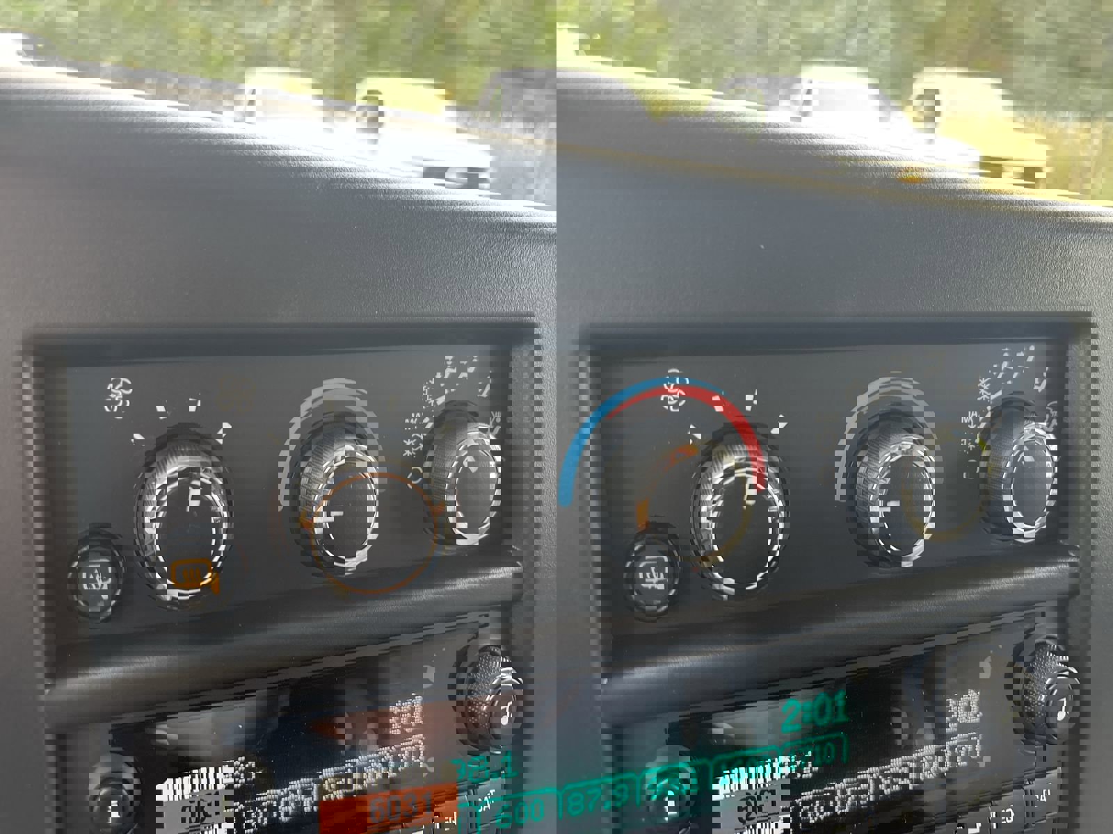 New 2025 Chevrolet Express 2500 Extended w/ Driver Convenience Package image 21