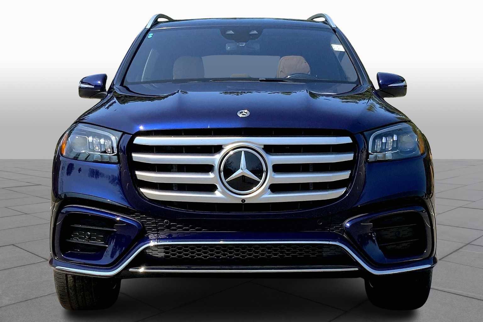 New 2026 Mercedes-Benz GLS 450 4MATIC image 3