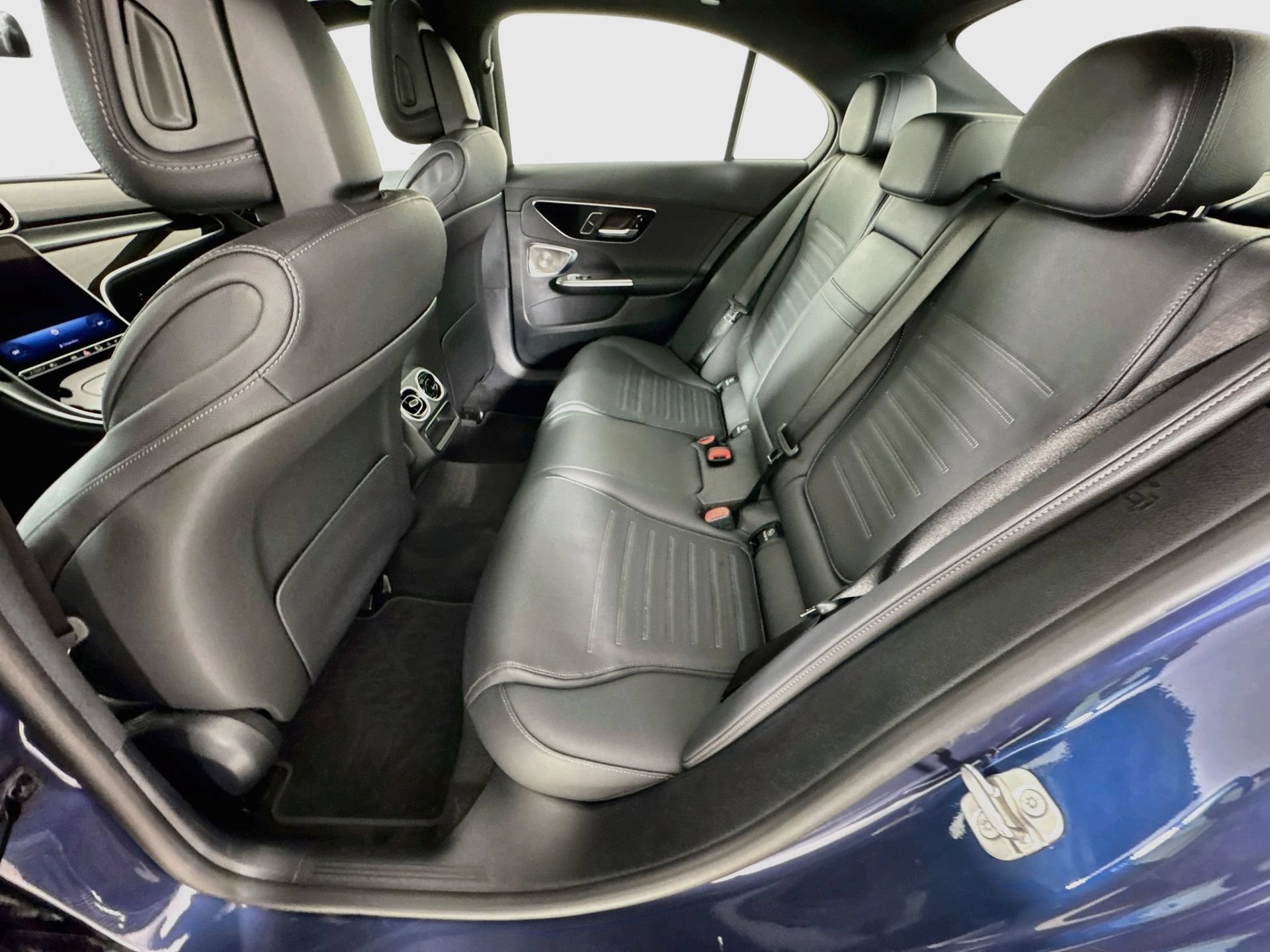 Certified 2024 Mercedes-Benz C 300 4MATIC Sedan image 27