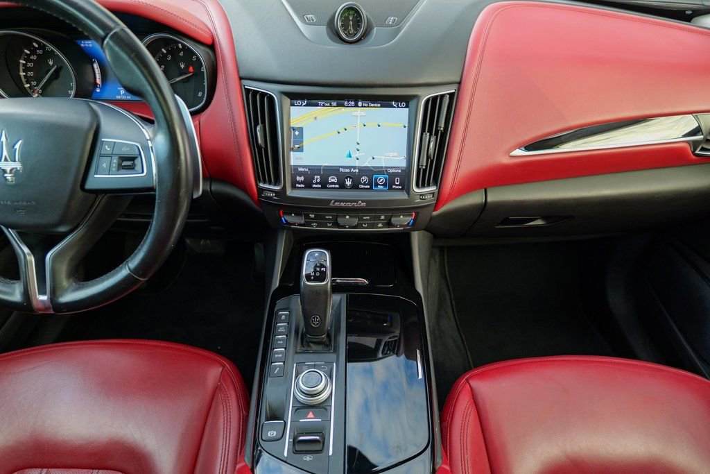 Used 2019 Maserati Levante Base image 43