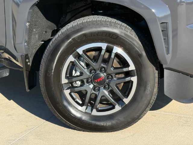 Used 2024 Toyota Tacoma TRD Sport RWD image 2