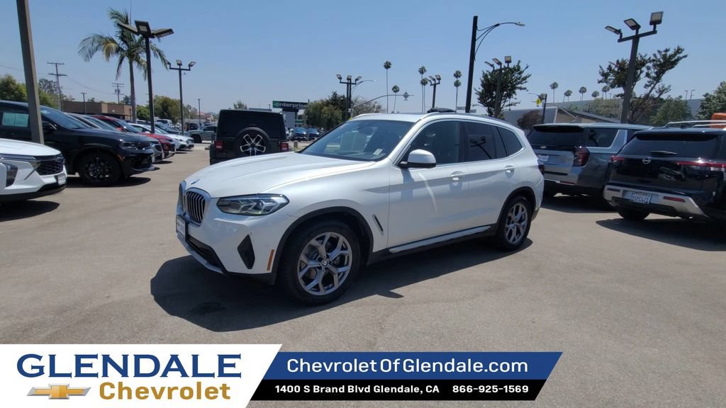 Used 2023 BMW X3 sDrive30i RWD image 4
