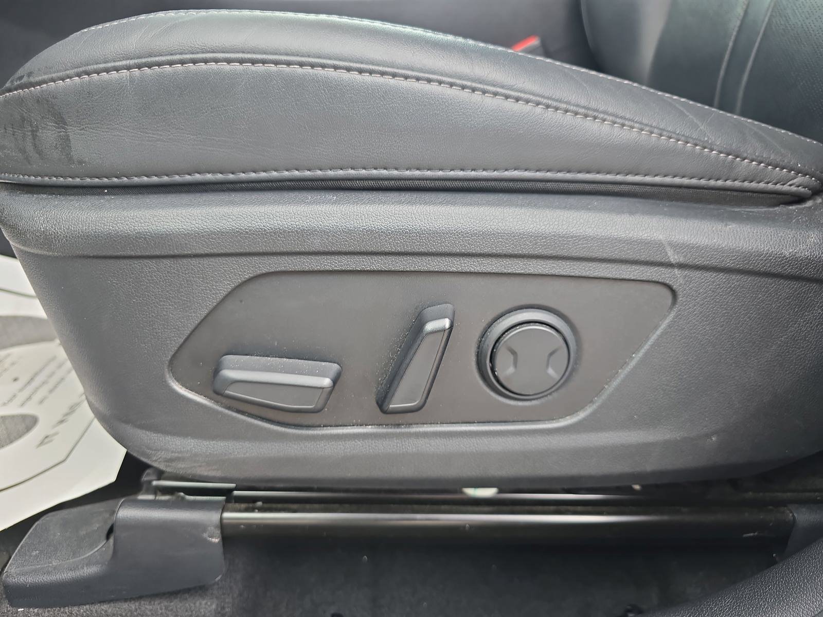 Used 2022 Kia Sorento EX FWD image 31