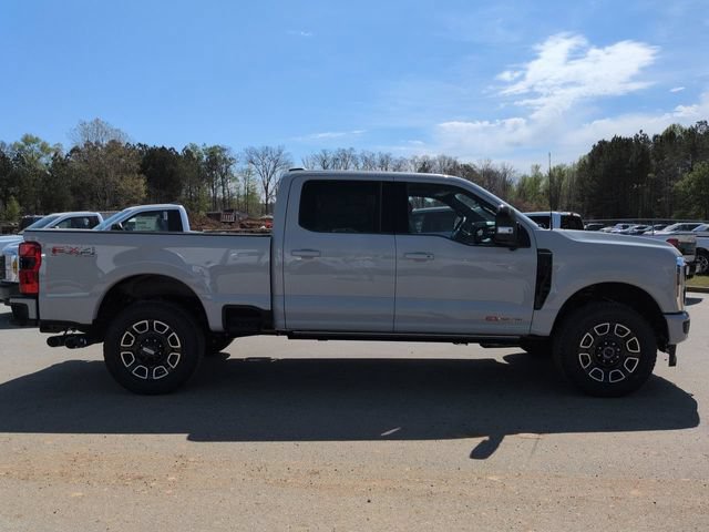 New 2026 Ford F250 Platinum AWD/4WD image 3