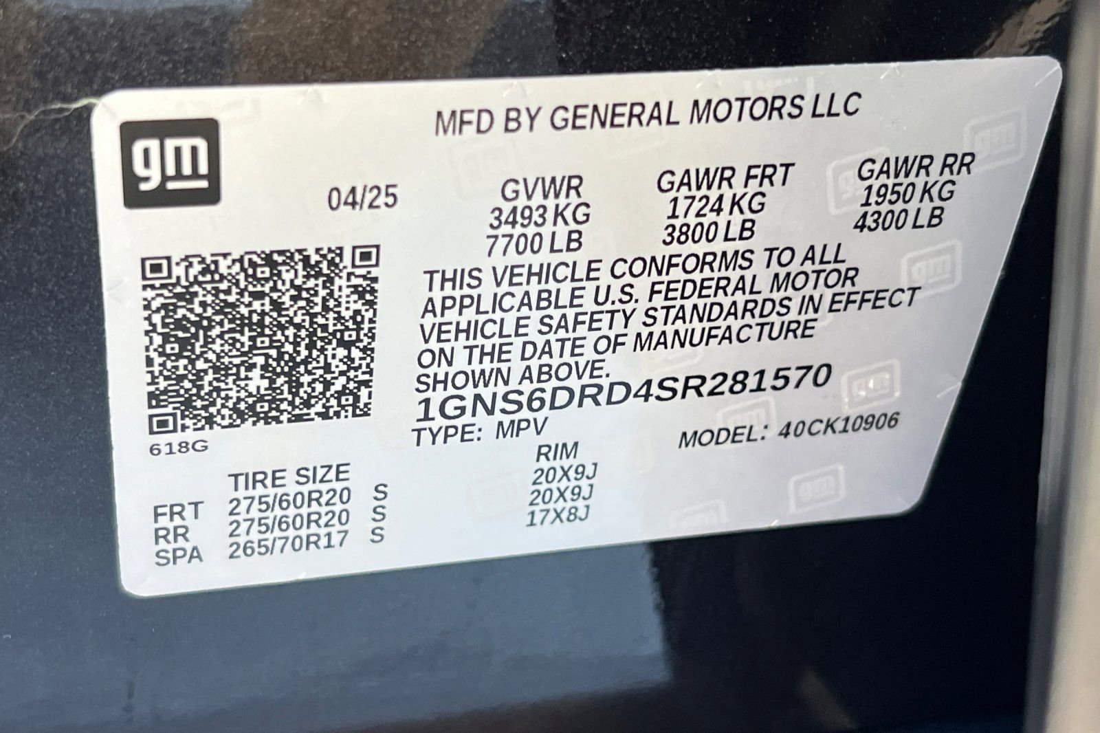 Used 2025 Chevrolet Suburban Z71 AWD/4WD image 30