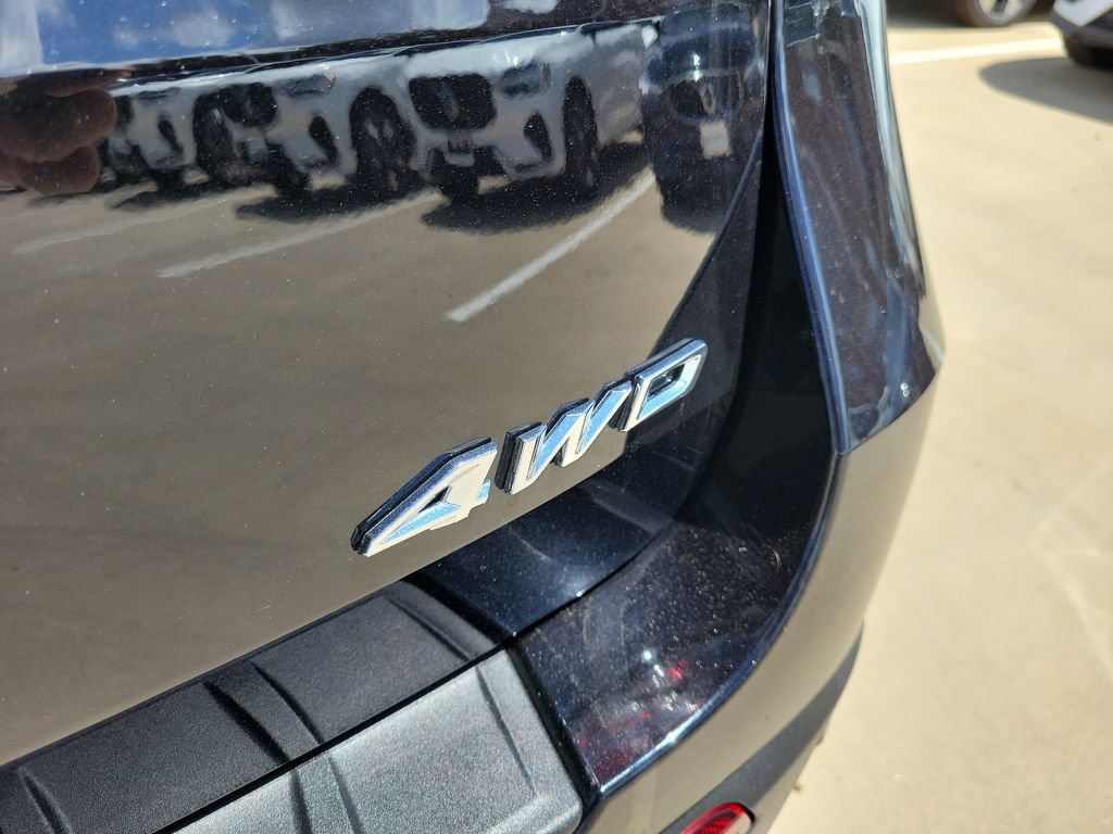 Used 2026 Ford Explorer Active AWD/4WD image 9