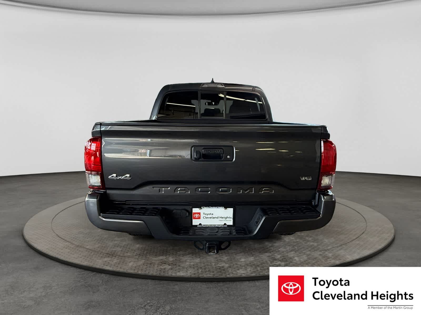 Used 2023 Toyota Tacoma SR AWD/4WD image 6