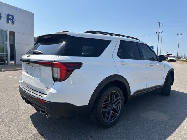 Used 2025 Ford Explorer ST image 20
