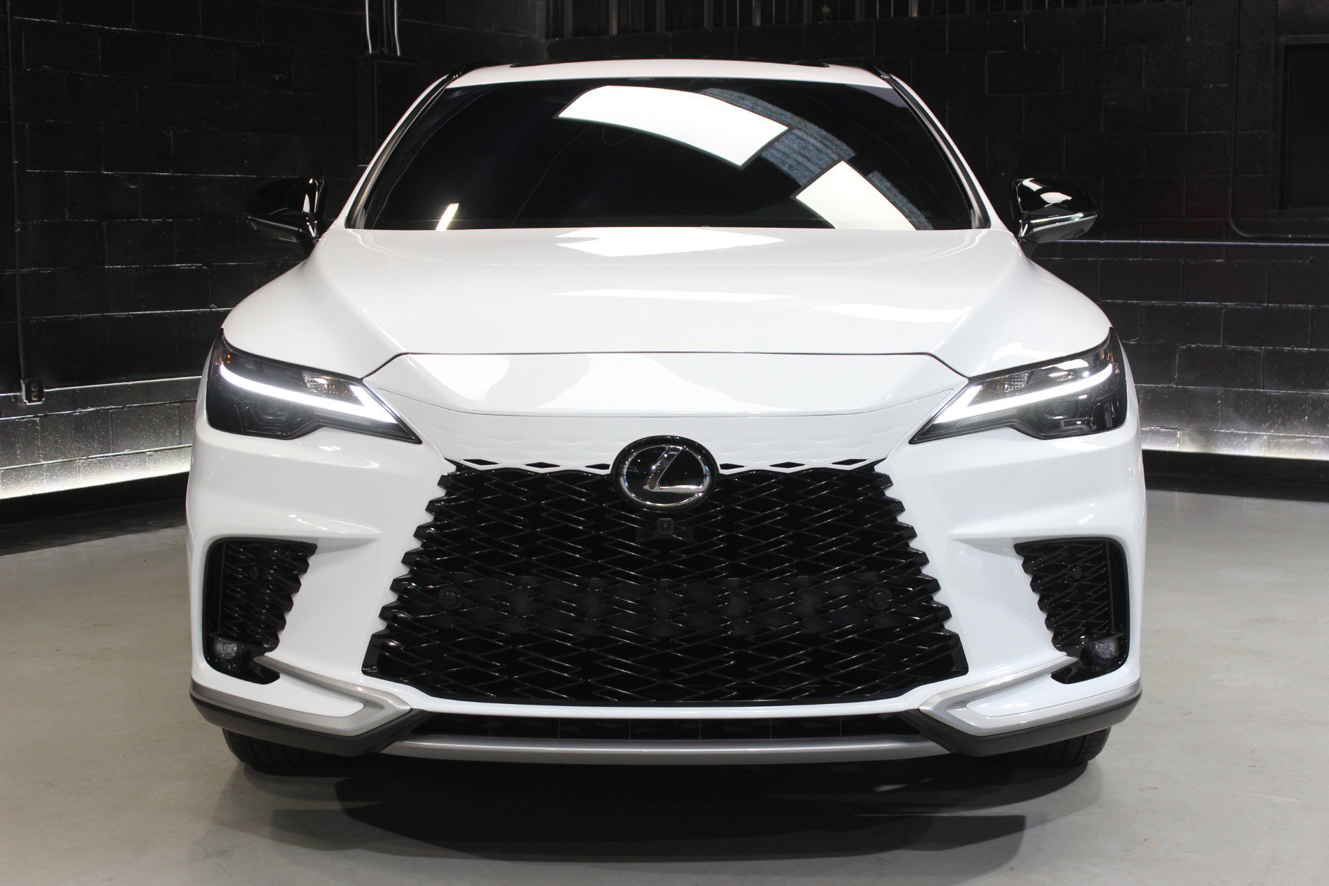 Used 2025 Lexus RX 350 F Sport w/ Convenience Package image 6