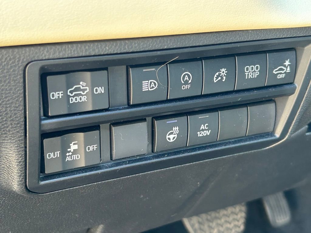 Used 2022 Toyota Tundra 1794 Edition w/ Advanced Package image 31